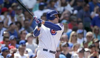 Rzzo y Báez jonronean y Cachorros apalean a Urias y Dodgers