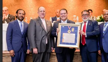 Yayo Sanz Lovatón, "Servidor Público 2025"
