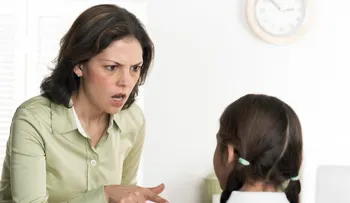 La mama consentidora o la mamá fastidiosa: ¿Los hijos de quién tienen mayor posibilidad de llegar al éxito?