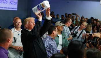 Y lo cree. Eso es lo peor de Trump.