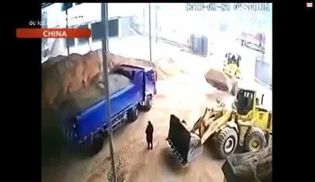 Terrible:  Arrojan mujer a una trituradora 