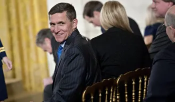 Michael Flynn invocaría la Quinta Enmienda y el Senado lo declararía en desacato