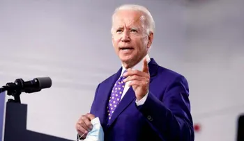 Biden pide salvar "el alma" de EEUU y Trump agita el nacionalismo más hostil
