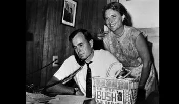 La carta de amor que George Bush padre le envió a su futura esposa Barbara en la Segunda Guerra Mundial