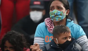 Mujeres y niños serán los más castigados por la pandemia, advierten líderes mundiales