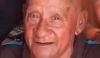 Familiares buscan anciano desaparecido