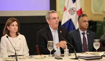 Gobierno hereda deuda de planteles escolares por más RD 3,000 millones