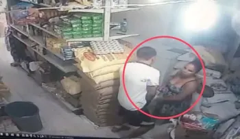 Lo descubren robando y mira dónde se metieron la mercancía