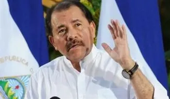 Daniel Ortega, con esposa como vicepresidenta y sin observación, acaricia reelección