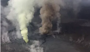 Así se ve el espectáculo de erupciones en el volcán Poás de Costa Rica