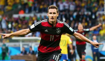 Se retira Miroslav Klose, máximo goleador de los mundiales