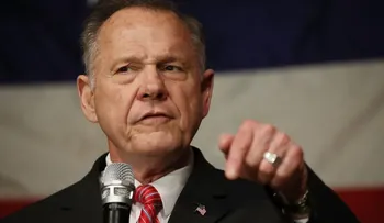 Roy Moore quiere bloquear el resultado de las elecciones al Senado en Alabama