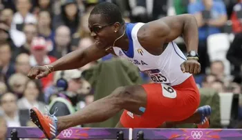 Dayron Robles se entrena en La Habana con la mira en los Juegos Olímpicos
