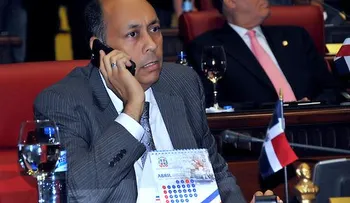 Senador Canaan recibía dinero para sobornar legisladores con Súper Tucanos