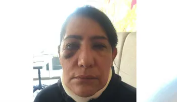 Esposa de exdiputado mexicano denuncia que fue violada en un autobús en México