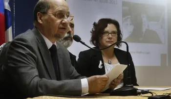 Expertos confirman que Neruda no fue envenenado, pero no despejan dudas
