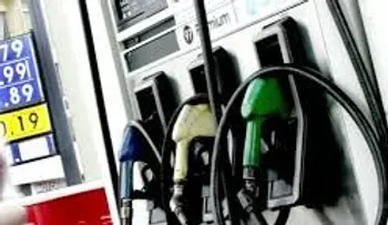 Otra vez, vuelven a congelan precios de los combustibles