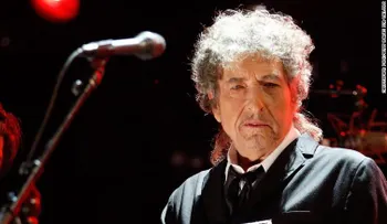 3 meses después, Bob Dylan por fin recogió el Premio Nobel de Literatura