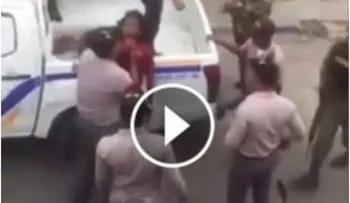 Video colgado en las redes muestra abuso policial en Los Alcarrizos