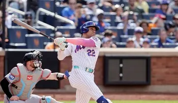 Juan Soto guía victoria de los Mets con jonrón de tres carreras