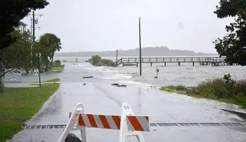 Hermine se aproxima a las costas del noreste de EE.UU.