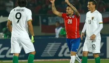 Chile golea a Bolivia y Ecuador eliminó a México de la Copa