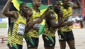 Jamaica gana relevos en Beijing y Bolt suma 11 oros en mundiales 