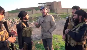 El primer periodista que convivió con el Estado Islámico revela cómo combatir a los terroristas
