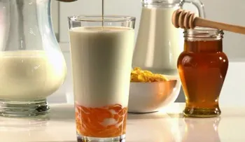 Sabes qué pasa si toma la miel con leche 