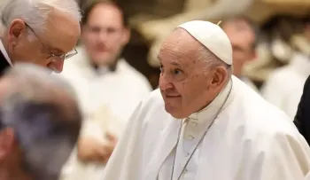 El Papa Francisco despliega una misión de paz en Ucrania: Envía al Cardenal Zuppi para mediar en la guerra