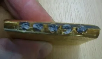 Mujer paga 250 mil pesos por lingote de oro falso 