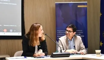 Expertos de cuatro países urgen debatir regulación de redes sociales para jóvenes en Latinoamérica