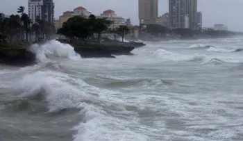 Florida se prepara para tormenta tropical