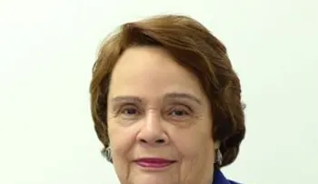 Tras largo quebranto de salud, fallece Iris Pérez Arias