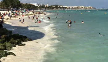 Estados Unidos prohíbe a sus funcionarios viajar a Playa del Carmen, México, por â??una amenaza a la seguridadâ?