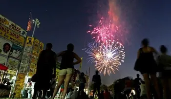 Fuegos artificiales del 4 de Julio hieren a 28