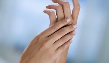 ¿Por qué sucede un dolor en manos y muñecas