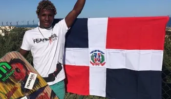 Dominicano gana campeonato europeo de kitesurf en Francia