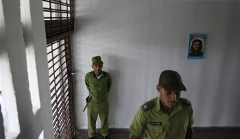Cuba libera tres disidentes de presunta lista de EEUU 