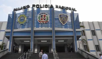 La Policía cierra centro de bebidas en Pedro Brand