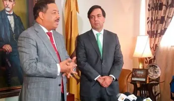 Misión de Unasur se reúne con presidente de JCE