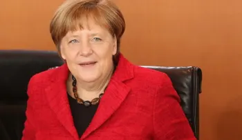 Tras fracaso en elecciones regionales, Angela Merkel queda herida pero no está acabada