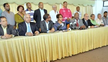 Sociedad civil y agrupaciones políticas anuncian lucha por Ley de Partidos y Ley Electoral