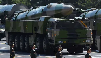 Con este misil, China sería capaz de alcanzar una base de EE.UU. en el Pacífico