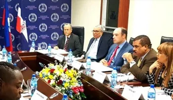 Senador revela 233 emisoras haitianas interfieren en frontera dominicana