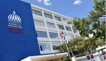 Ministerio de Trabajo recomienda ajustes por alerta roja