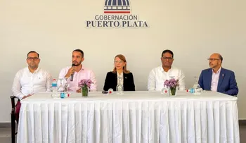 Interior y Policía lanza el programa "Más cerca de ti" en puerto Plata