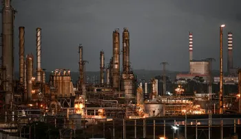 La industria petrolera venezolana, ocho meses después de la caída de Maduro: cambios y continuidades