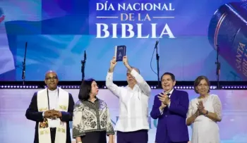 Comunidad Cristiana Nacional reconoce a Abinader por respaldo a celebración del Día Nacional de la Biblia