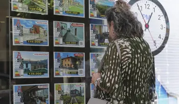 La compraventa de viviendas en España subió un 17,9 % en junio